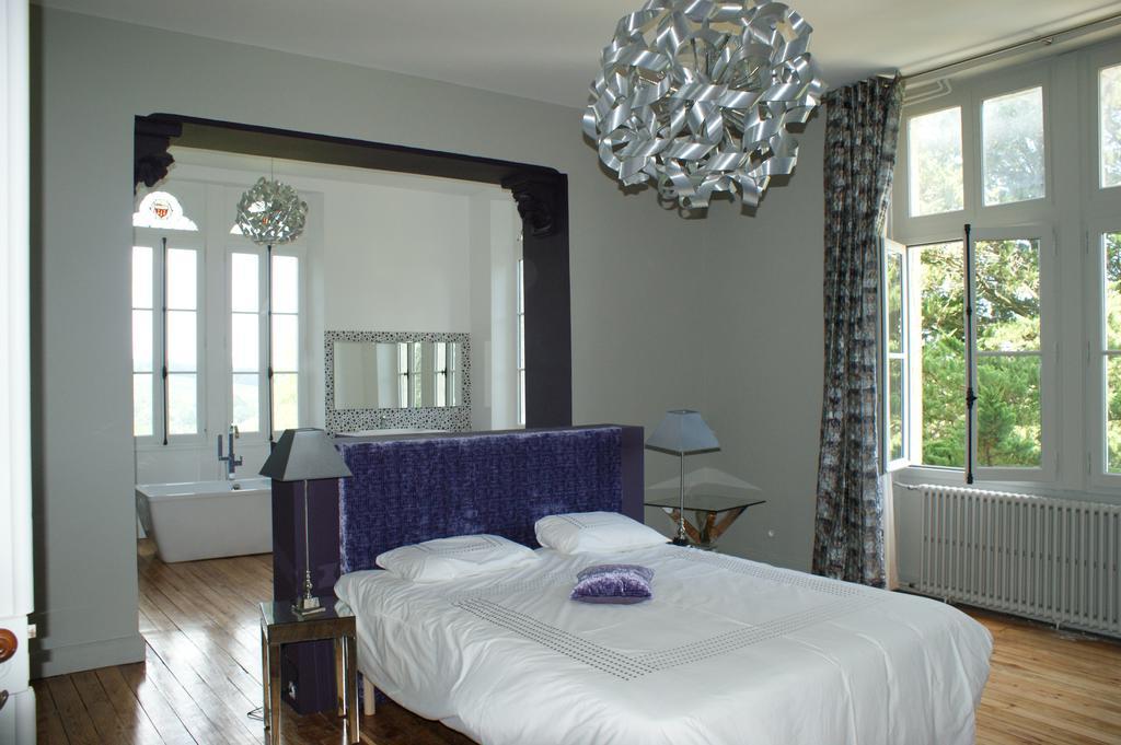 Chateau Fauchey Bed and Breakfast Cadillac Habitación foto